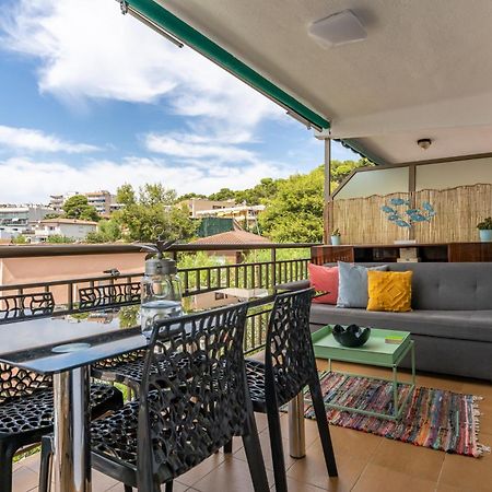 Beach Front Retro Hideaway In Salou Esterno foto